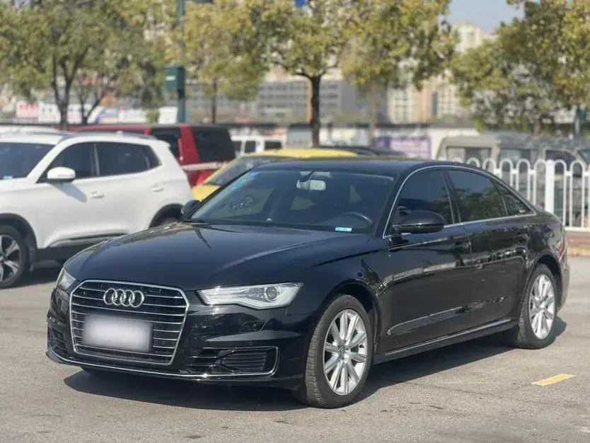 2017 Audi A6L 1.8T 190HP L4 7DCT
