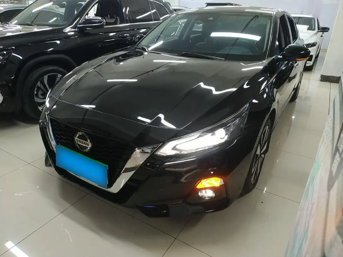 2021 Nissan Teana 2.0T 243HP L4 CVT