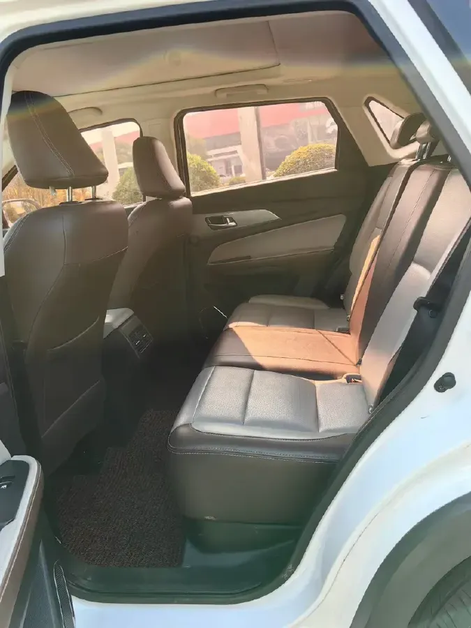 2017 BAIC Hyosow S5 1.3T 133HP L4 CVT,autocango,china used car exporter,china ev exporter,chinese used car exporter,chinese used ev exporter