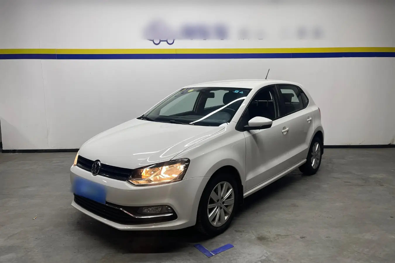 2014 Volkswagen Polo 1.6L 110HP L4 6AT