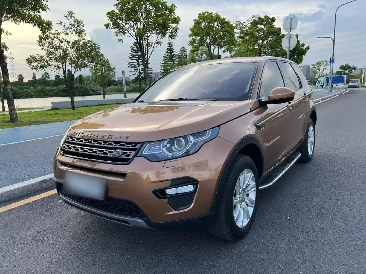 2016 Land Rover Discovery Sport 2.0T 241HP L4 9AT