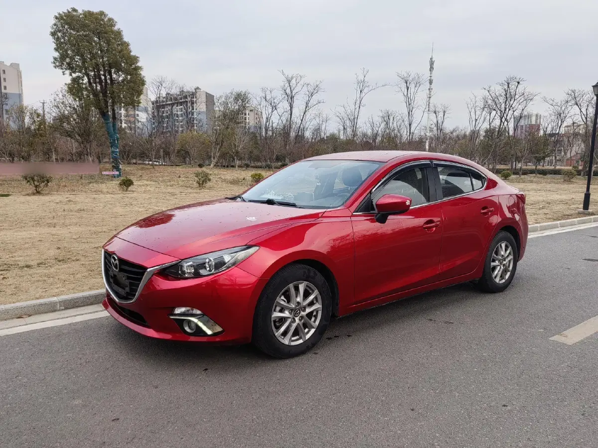 2016 Mazda 3 Axela 1.5L 117HP L4 6AT