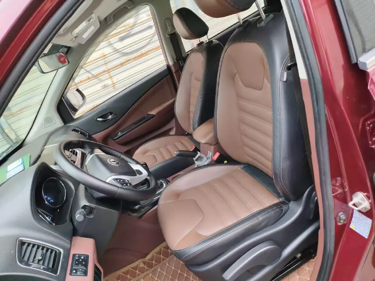 2016 DongFeng Forthing SX6 1.6L 122HP L4 5MT,autocango,china used car exporter,china ev exporter,chinese used car exporter,chinese used ev exporter