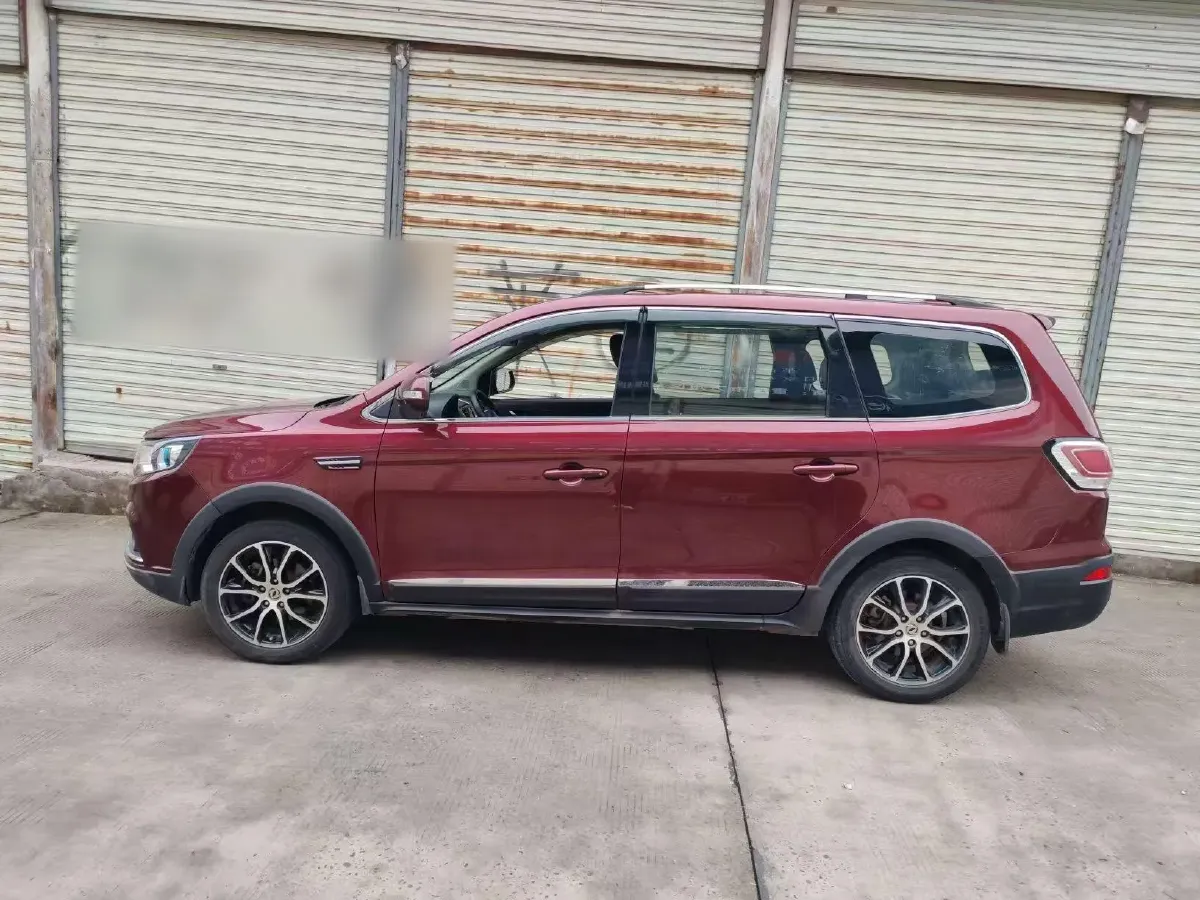 2016 DongFeng Forthing SX6 1.6L 122HP L4 5MT,autocango,china used car exporter,china ev exporter,chinese used car exporter,chinese used ev exporter