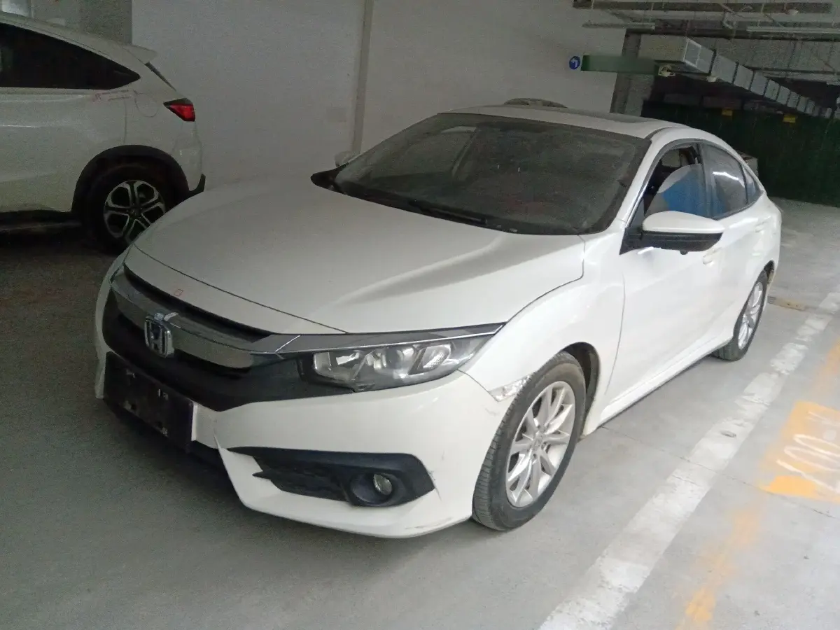 2016 Honda Civic 1.0T 125HP L3 CVT