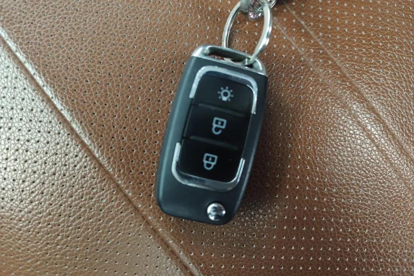 2021 JinBei Golden Sea Lion Classic 1.5L 112HP L4 5MT,autocango,china used car exporter,china ev exporter,chinese used car exporter,chinese used ev exporter