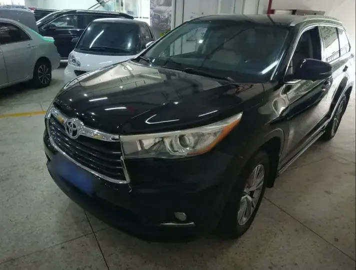 2015 Toyota Highlander 3.5L 273HP V6 6AT