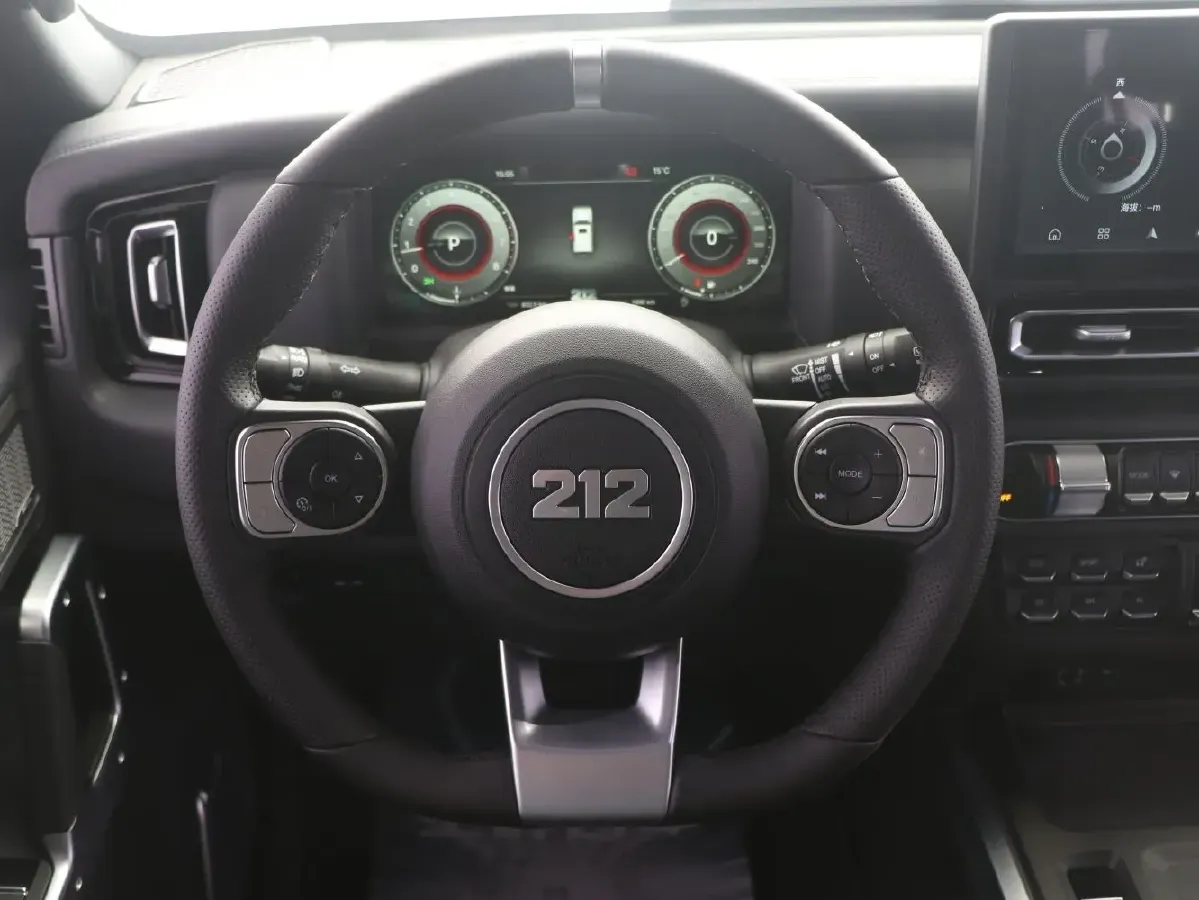 2024 212 212 T01 2.0T 252HP L4 8AT,autocango,china used car exporter,china ev exporter,chinese used car exporter,chinese used ev exporter