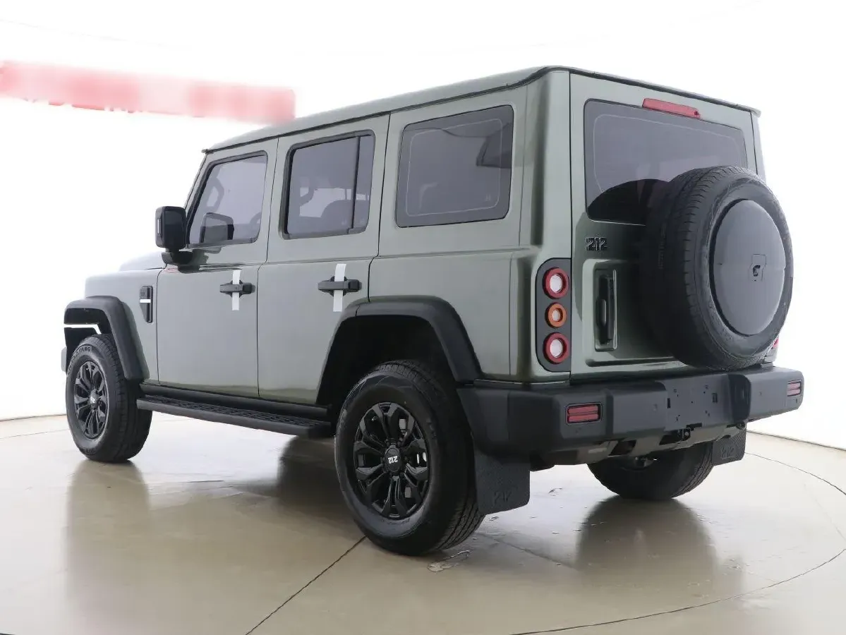 2024 212 212 T01 2.0T 252HP L4 8AT,autocango,china used car exporter,china ev exporter,chinese used car exporter,chinese used ev exporter