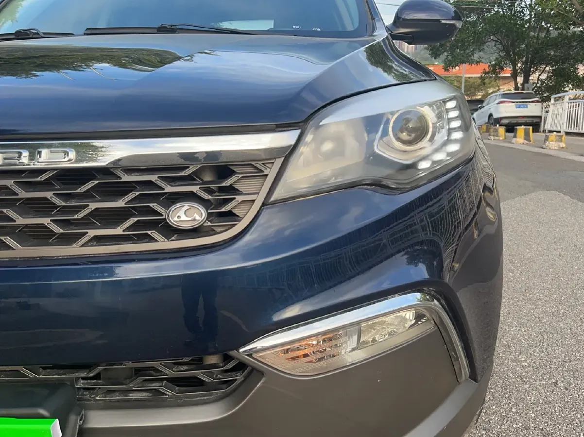 2017 Leopaard CS10 2.0T 177HP L4 6DCT,autocango,china used car exporter,china ev exporter,chinese used car exporter,chinese used ev exporter