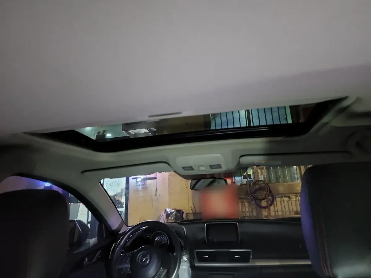 2014 Mazda 3 Axela 1.5L 117HP L4 6AT,autocango,china used car exporter,china ev exporter,chinese used car exporter,chinese used ev exporter