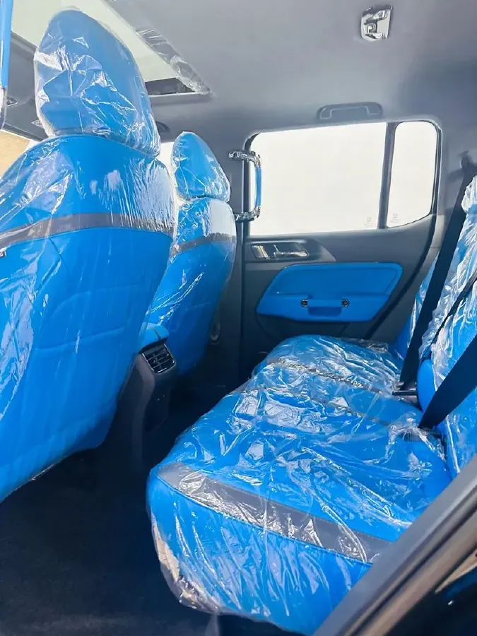 2023 Cyberspace 300 2.0T 227HP L4 8AT,autocango,china used car exporter,china ev exporter,chinese used car exporter,chinese used ev exporter