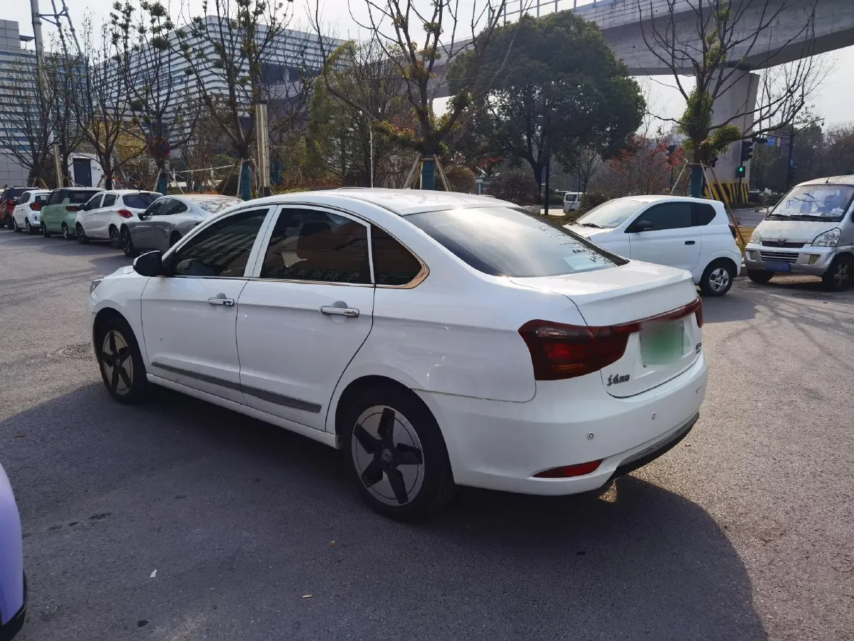 2021 DongFeng Aeolus E70 BEV 50.3KWH,autocango,china used car exporter,china ev exporter,chinese used car exporter,chinese used ev exporter