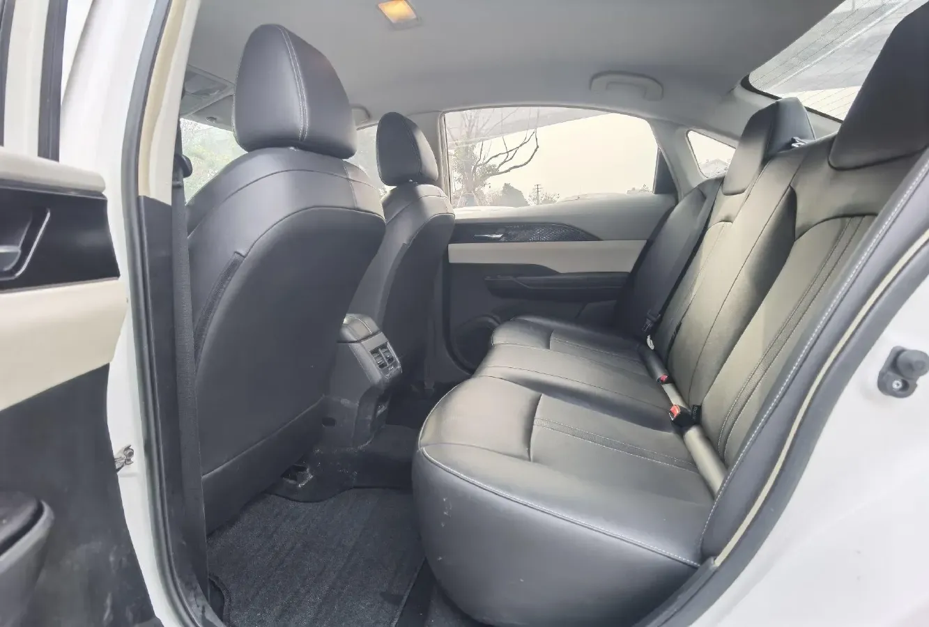 2021 DongFeng Aeolus E70 BEV 50.3KWH,autocango,china used car exporter,china ev exporter,chinese used car exporter,chinese used ev exporter