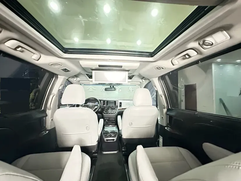 2006 Toyota RAV4 3.5L 268HP V6 5AT,autocango,china used car exporter,china ev exporter,chinese used car exporter,chinese used ev exporter