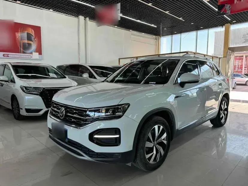 2022 Volkswagen Tayron 2.0T 186HP L4 7DCT