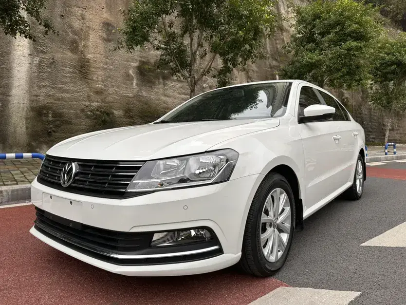 2017 Volkswagen Lavida 1.4T 131HP L4 7DCT