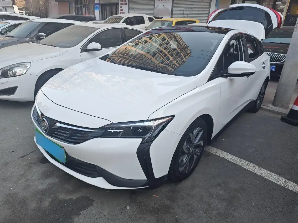 2020 Buick Velite 6 1.5L 102HP L4 E-CVT PHEV 9.5KWH