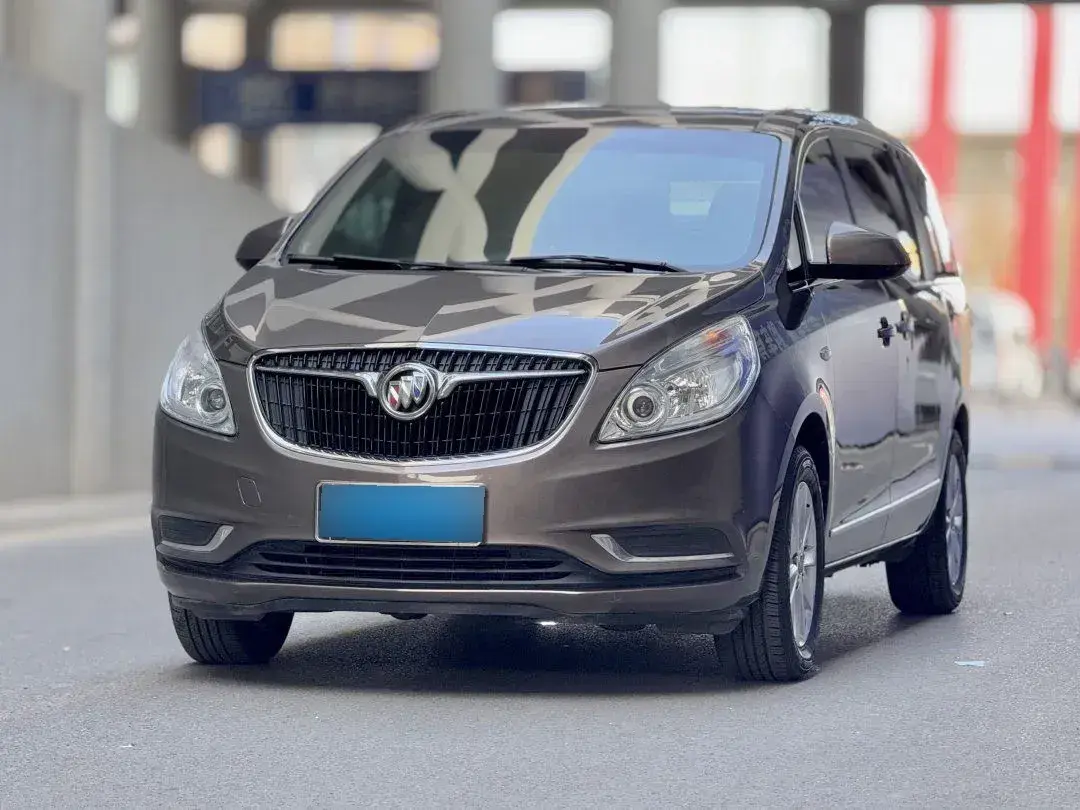 2017 Buick GL8 2.5L 200HP L4 6AT