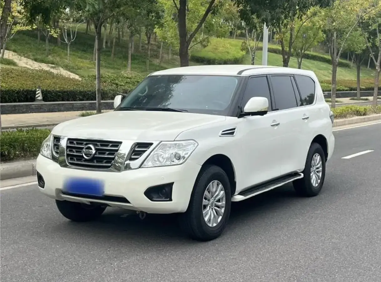 2004 Nissan Patrol 4.8L 252HP L6 5AT