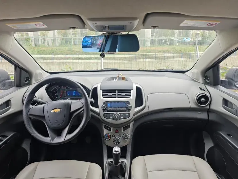 2014 Chevrolet Aveo 1.4L 103HP L4 5MT,autocango,china used car exporter,china ev exporter,chinese used car exporter,chinese used ev exporter