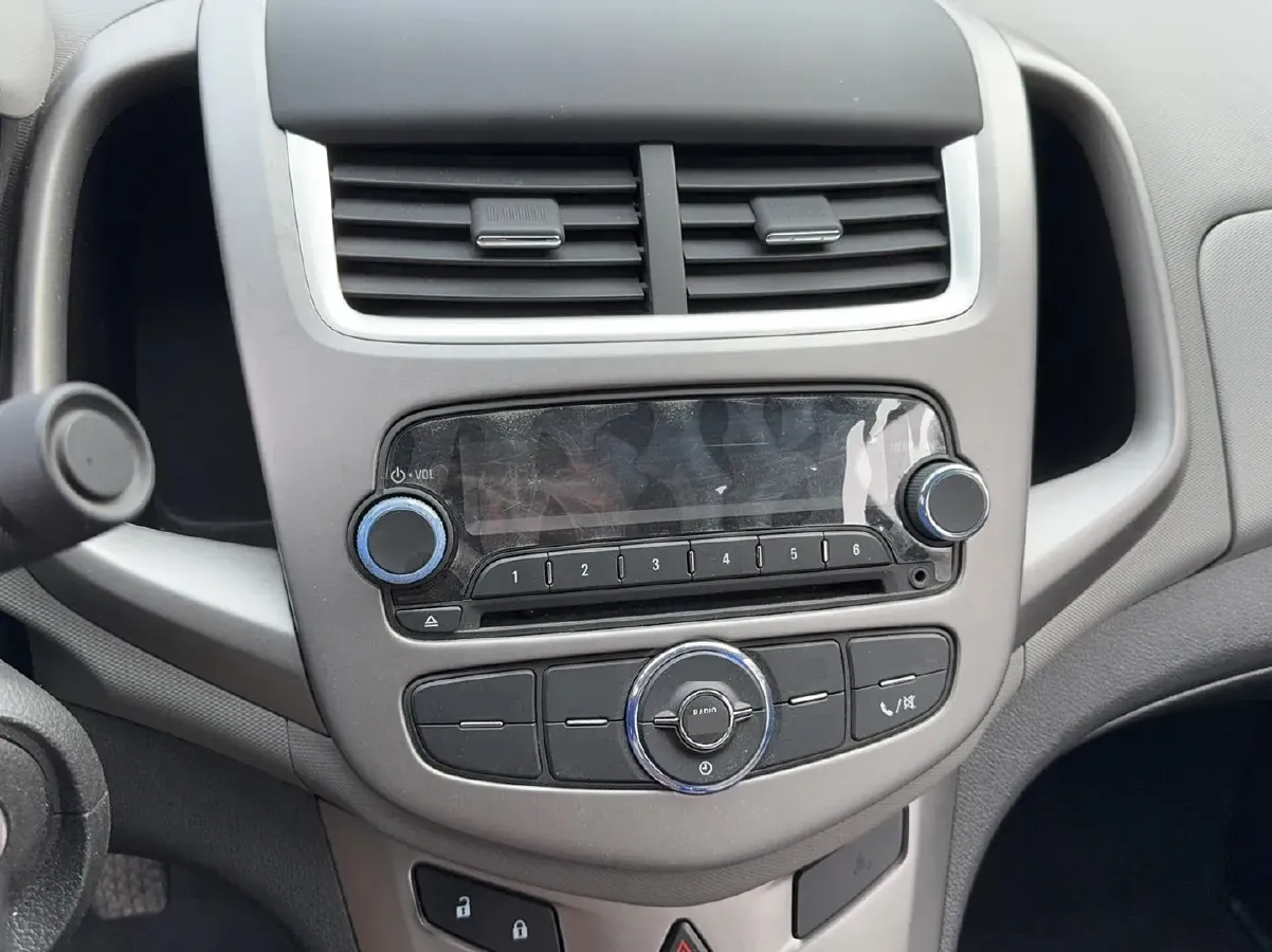 2014 Chevrolet Aveo 1.4L 103HP L4 5MT,autocango,china used car exporter,china ev exporter,chinese used car exporter,chinese used ev exporter