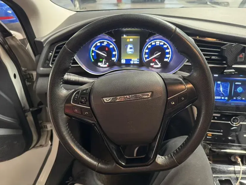 2019 Venucia D60 EV BEV 58KWH,autocango,china used car exporter,china ev exporter,chinese used car exporter,chinese used ev exporter