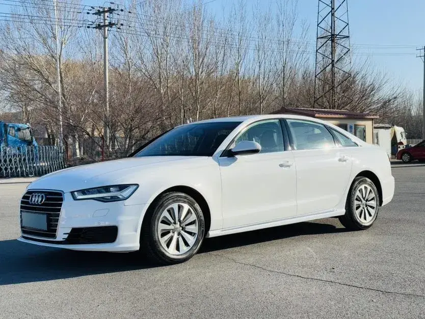 2017 Audi A6L 1.8T 190HP L4 7DCT