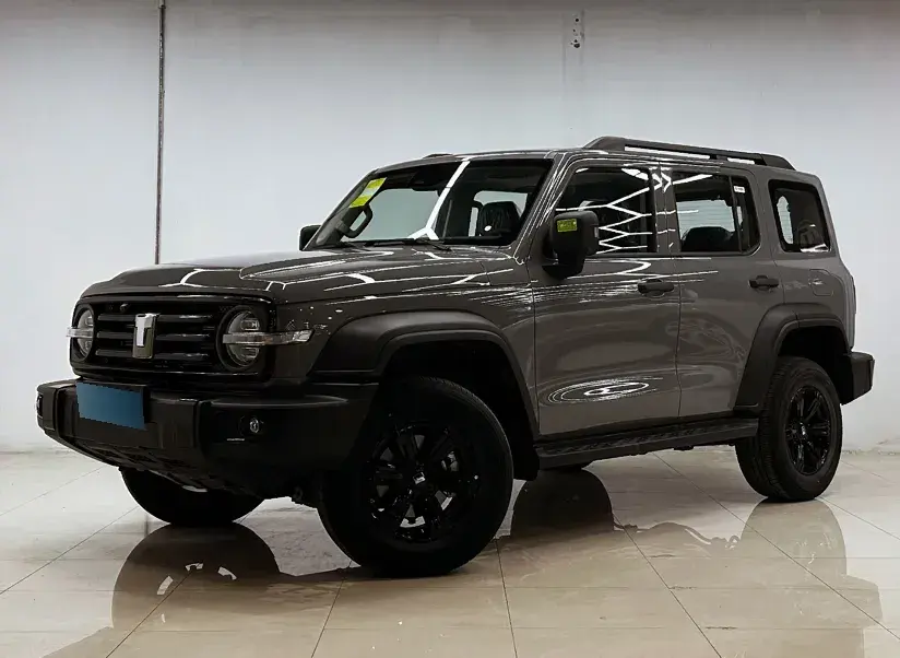 2024 Tank 300 2.0T 227HP L4 8AT