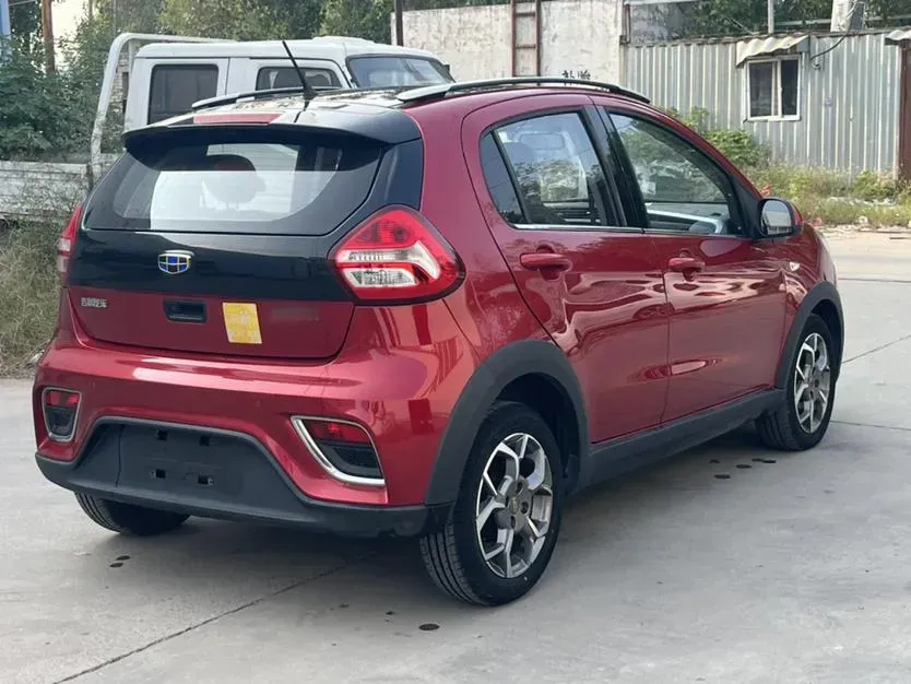2017 Geely Vision X1 1.3L 88HP L4 4AT,autocango,china used car exporter,china ev exporter,chinese used car exporter,chinese used ev exporter