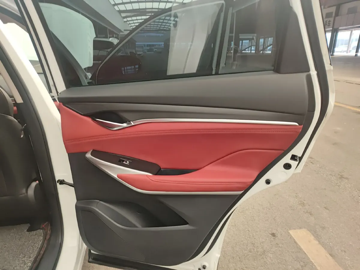 2020 ChangAn CS75 Plus 2.0T 233HP L4 8AT,autocango,china used car exporter,china ev exporter,chinese used car exporter,chinese used ev exporter