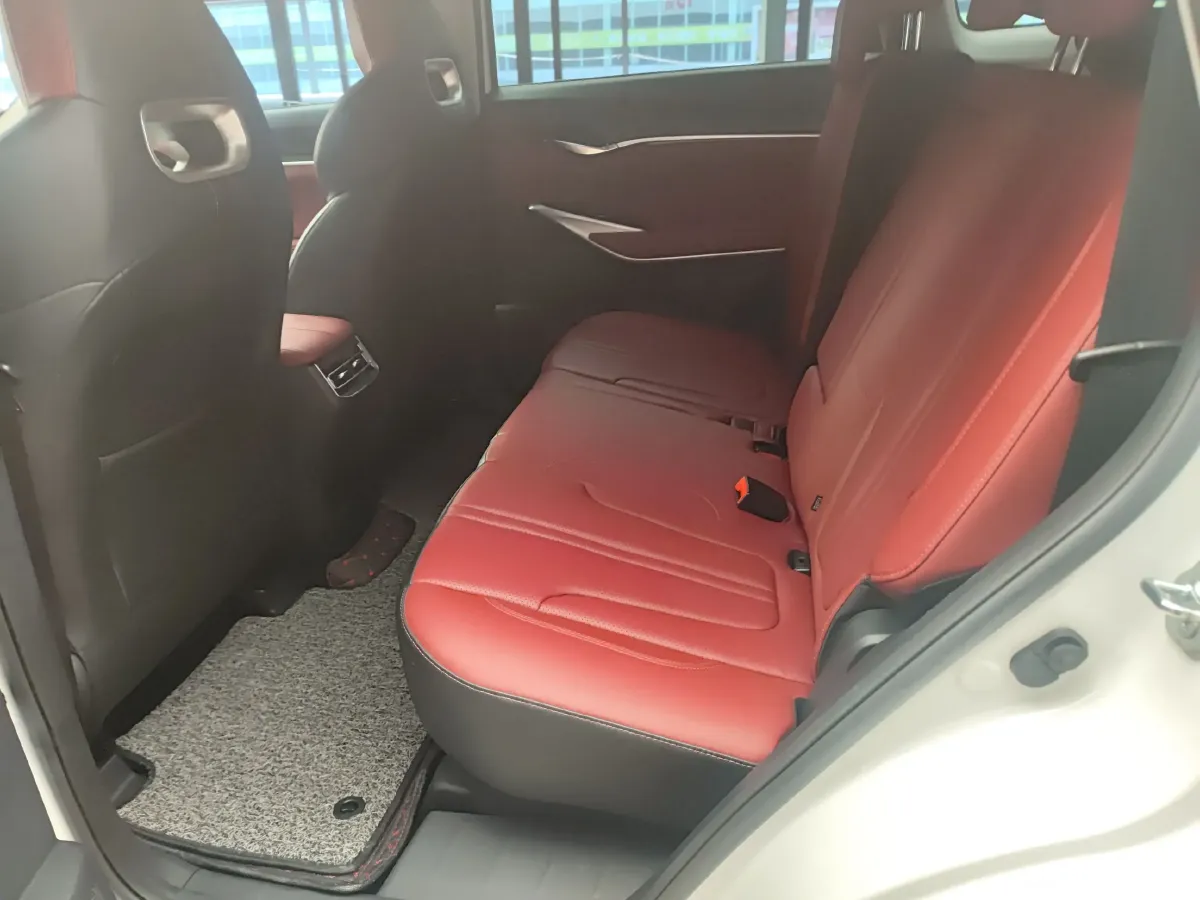 2020 ChangAn CS75 Plus 2.0T 233HP L4 8AT,autocango,china used car exporter,china ev exporter,chinese used car exporter,chinese used ev exporter