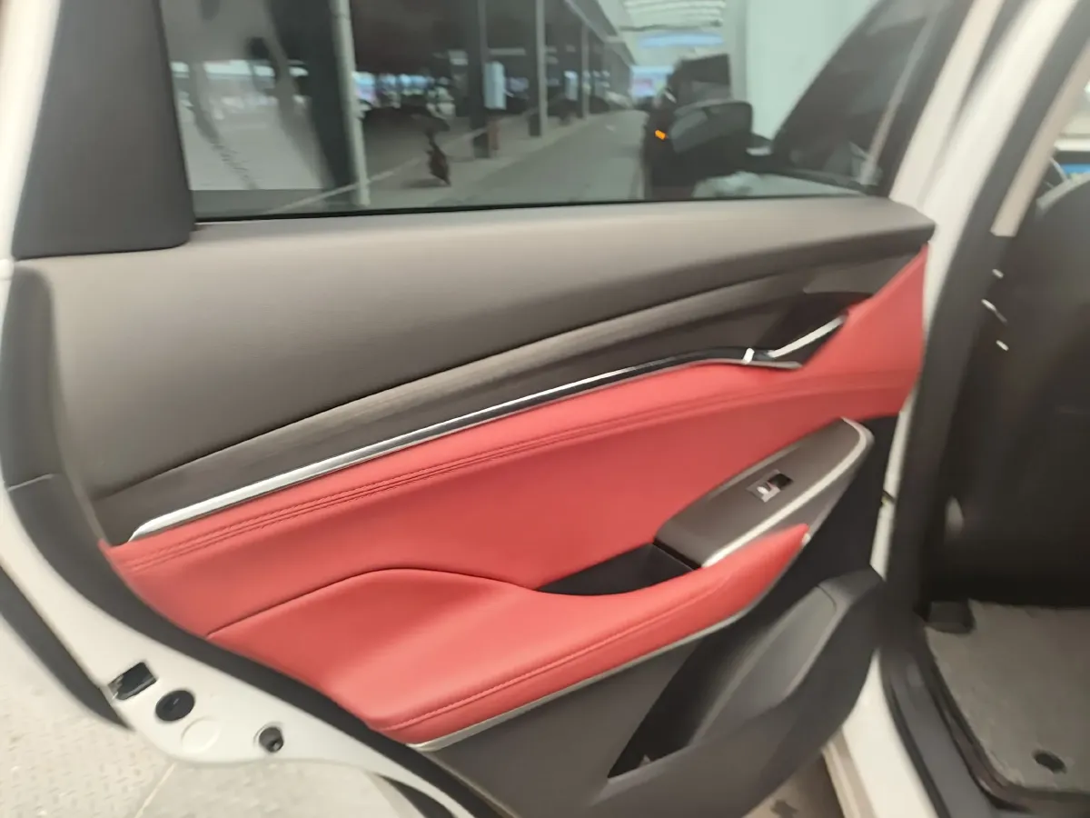 2020 ChangAn CS75 Plus 2.0T 233HP L4 8AT,autocango,china used car exporter,china ev exporter,chinese used car exporter,chinese used ev exporter