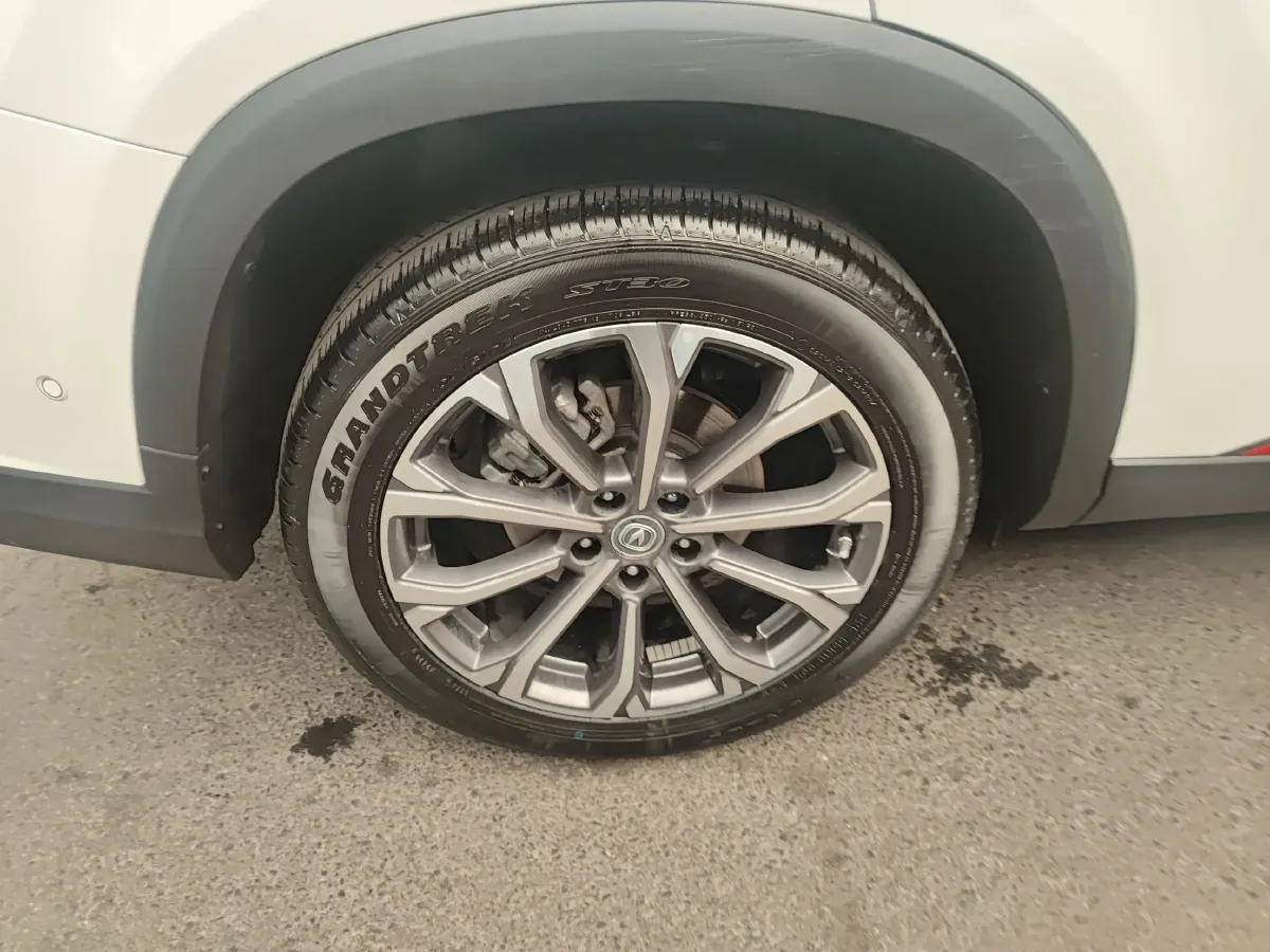 2020 ChangAn CS75 Plus 2.0T 233HP L4 8AT,autocango,china used car exporter,china ev exporter,chinese used car exporter,chinese used ev exporter