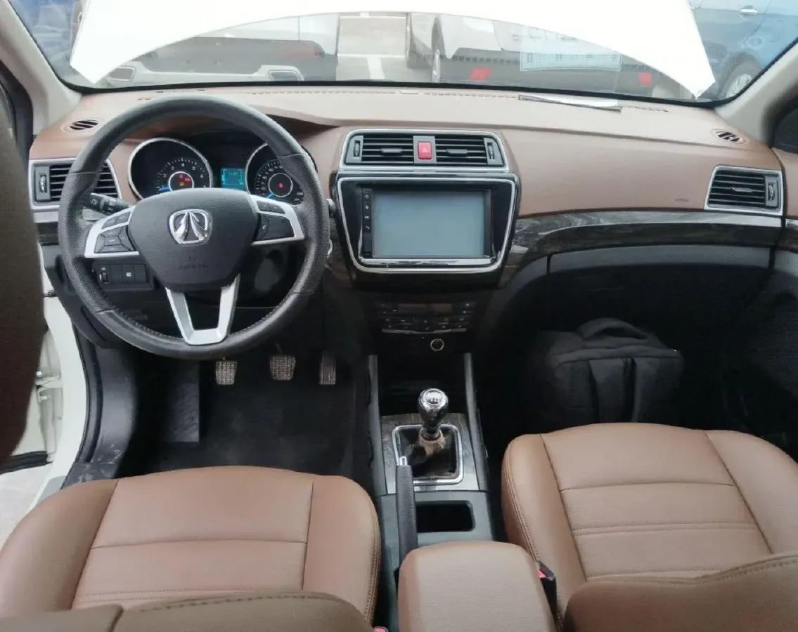 2016 BAIC WeiWang S50 1.5T 150HP L4 6MT,autocango,china used car exporter,china ev exporter,chinese used car exporter,chinese used ev exporter