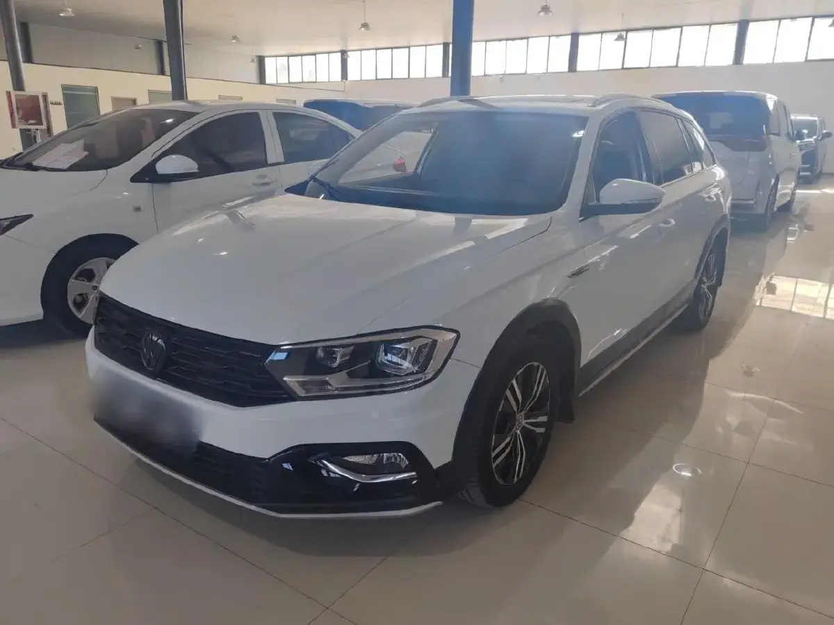 2018 Volkswagen C-Trek 1.5L 110HP L4 6AT