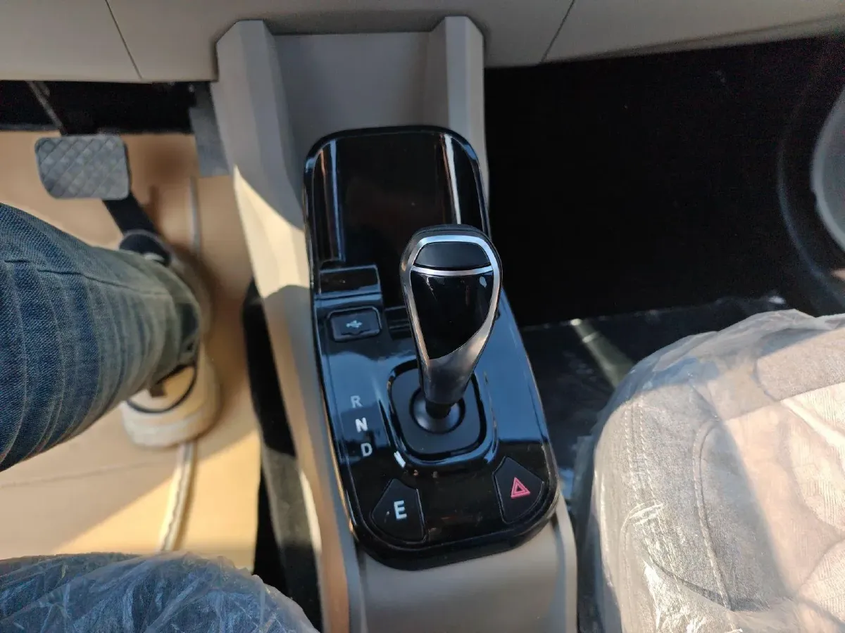 2023 JMEV EV3 BEV 31.2KWH,autocango,china used car exporter,china ev exporter,chinese used car exporter,chinese used ev exporter