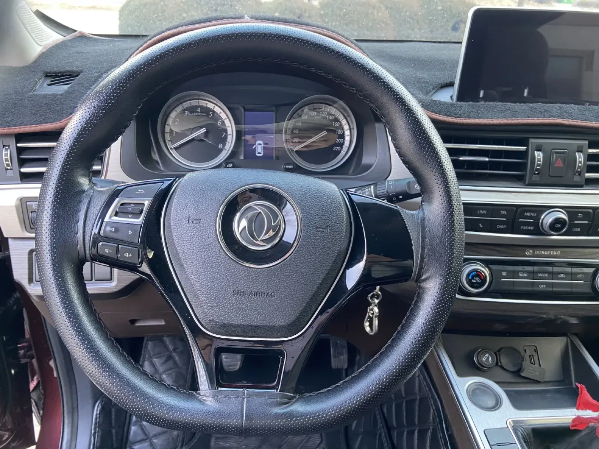 2017 DongFeng Forthing Joyear X5 1.6L 122HP L4 5MT,autocango,china used car exporter,china ev exporter,chinese used car exporter,chinese used ev exporter