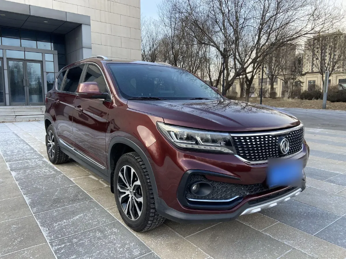2017 DongFeng Forthing Joyear X5 1.6L 122HP L4 5MT,autocango,china used car exporter,china ev exporter,chinese used car exporter,chinese used ev exporter