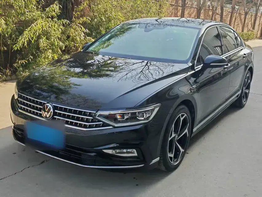 2023 Volkswagen Magotan 2.0T 186HP L4 7DCT