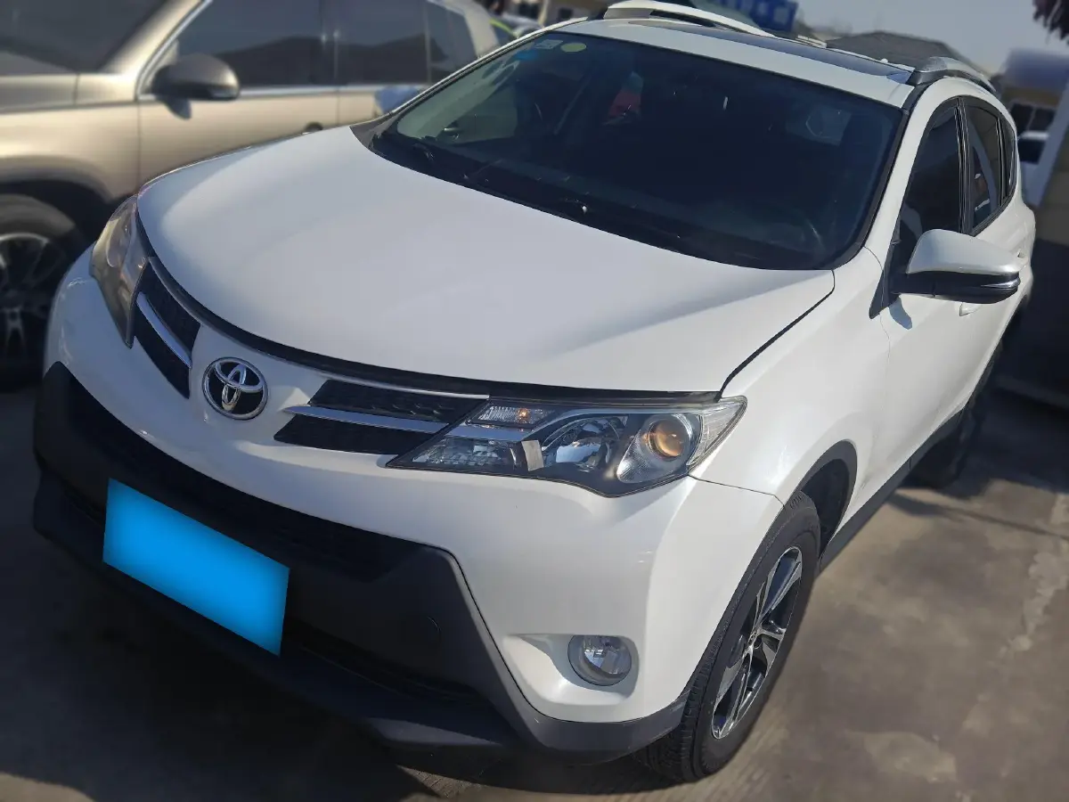 2015 Toyota RAV4 2.0L 147HP L4 CVT