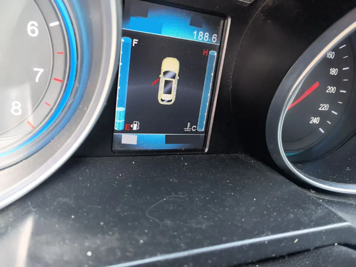 2016 Zotye T600 1.5T 162HP L4 5MT,autocango,china used car exporter,china ev exporter,chinese used car exporter,chinese used ev exporter