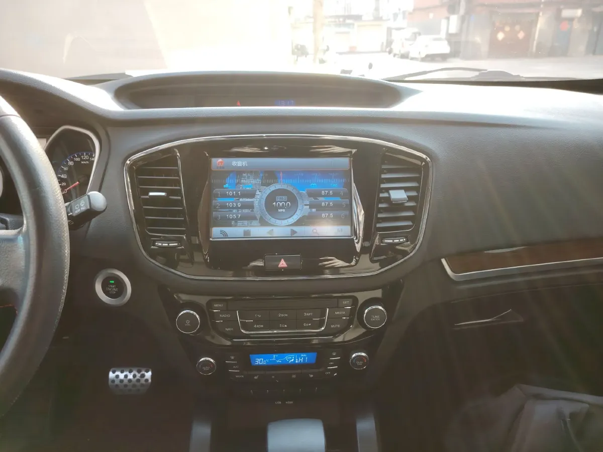 2015 Geely GX7 2.0L 141HP L4 6AT,autocango,china used car exporter,china ev exporter,chinese used car exporter,chinese used ev exporter