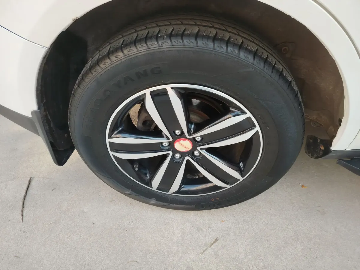 2015 Geely GX7 2.0L 141HP L4 6AT,autocango,china used car exporter,china ev exporter,chinese used car exporter,chinese used ev exporter