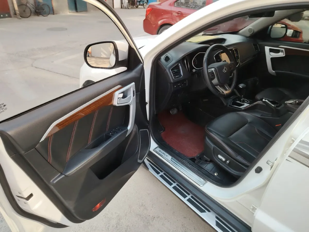 2015 Geely GX7 2.0L 141HP L4 6AT,autocango,china used car exporter,china ev exporter,chinese used car exporter,chinese used ev exporter