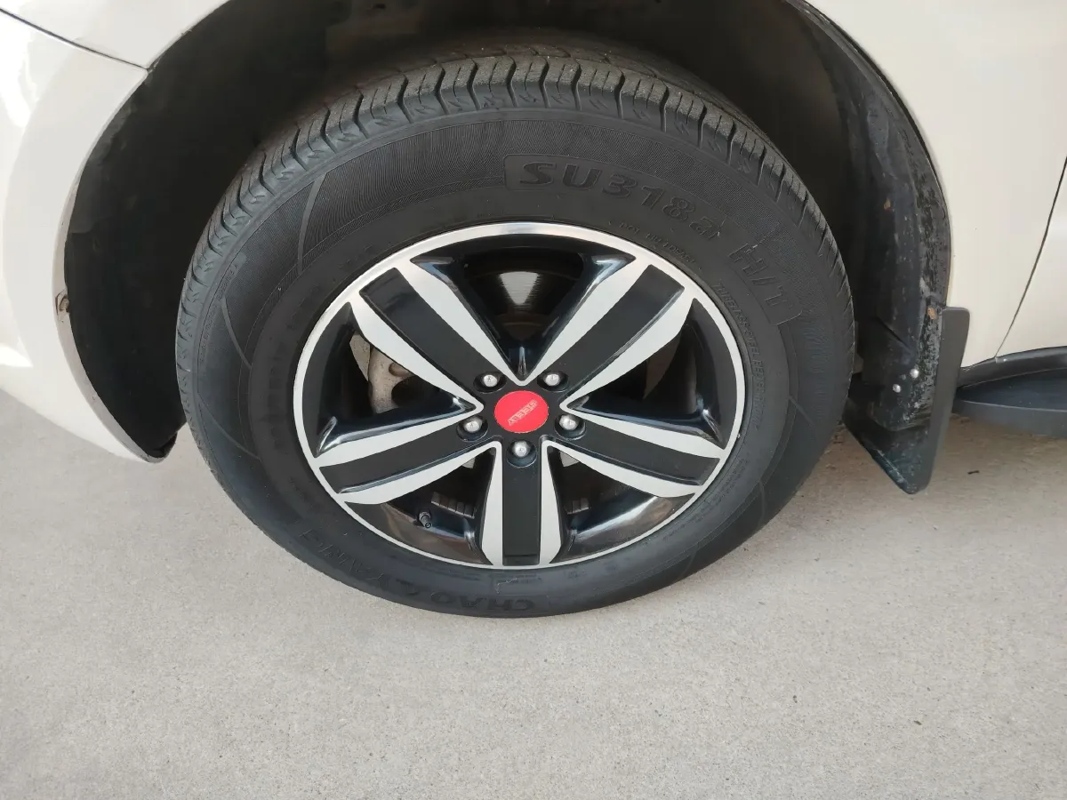 2015 Geely GX7 2.0L 141HP L4 6AT,autocango,china used car exporter,china ev exporter,chinese used car exporter,chinese used ev exporter