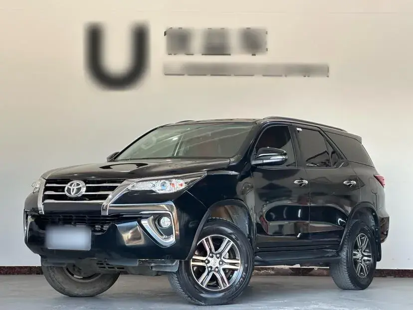 2016 Toyota Fortuner 2.7L 163HP L4 6AT