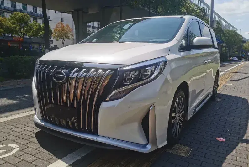 2021 GAC Trumpchi M8 2.0T 252HP L4 8AT