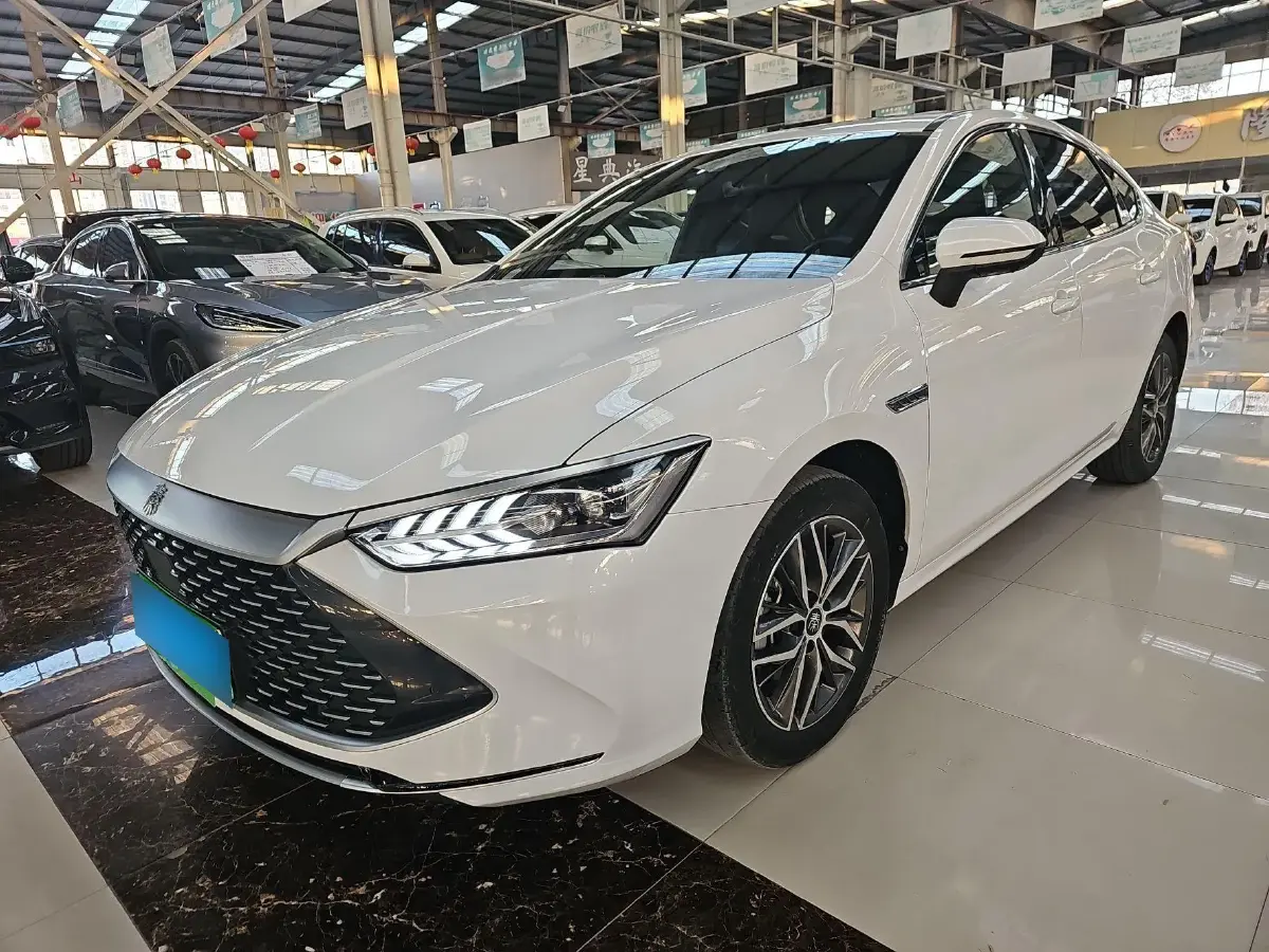 2021 BYD Qin Plus 1.5L 110HP L4 E-CVT PHEV 18.32KWH