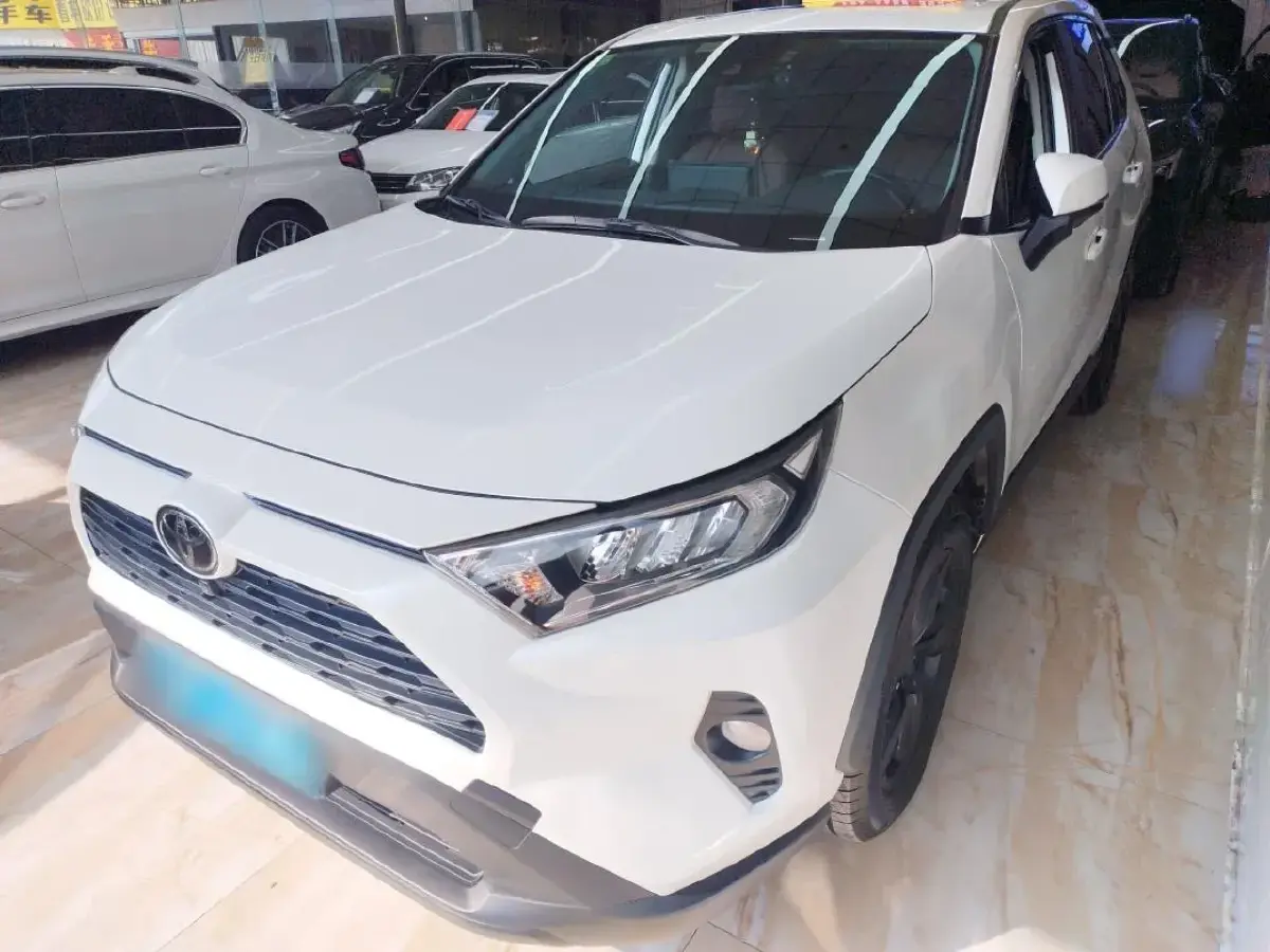 2021 Toyota RAV4 2.0L 171HP L4 CVT